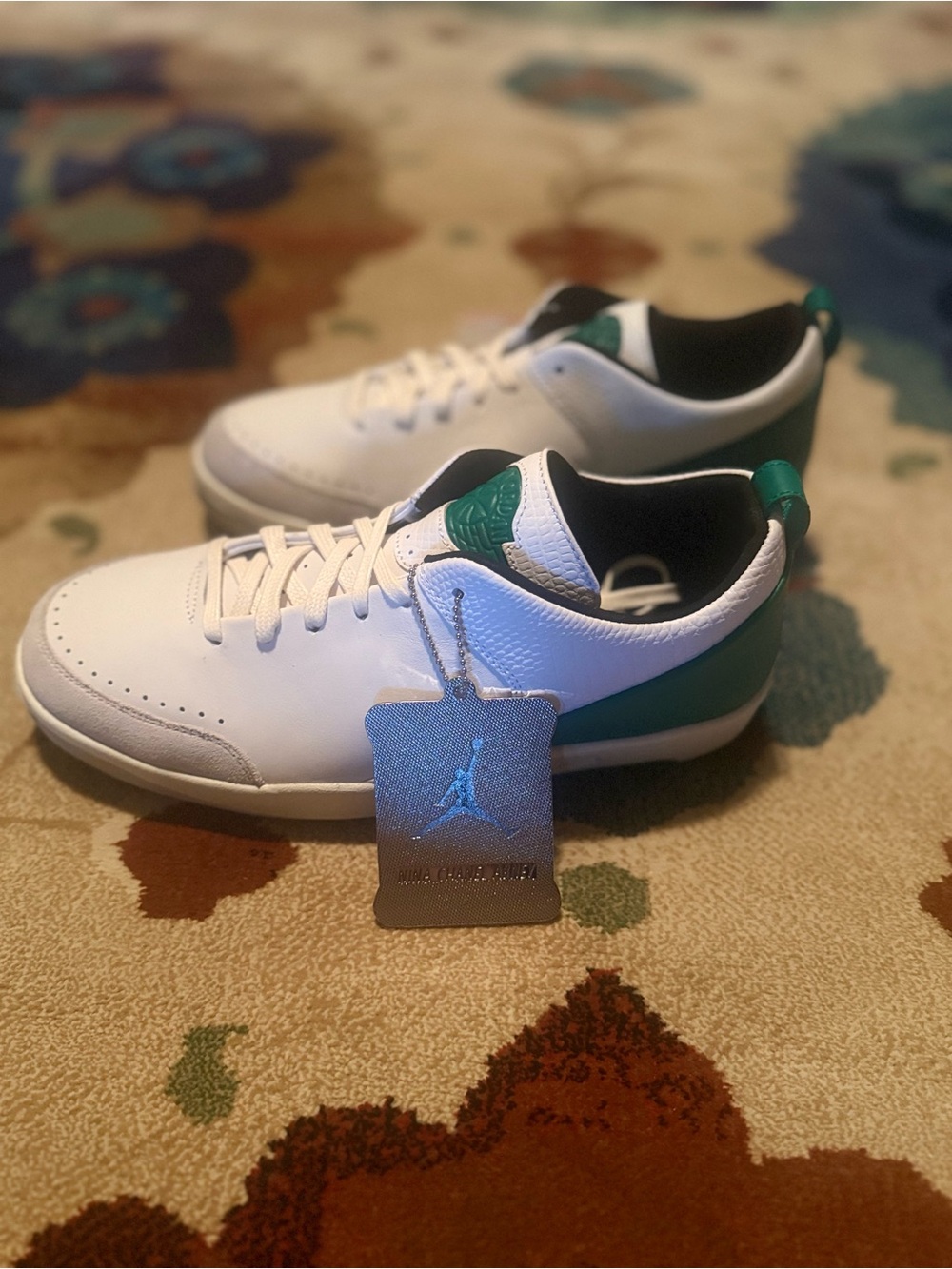 Brand New!! Women’s Air Jordan 2 Retro Low White & Green Low Top Sneakers